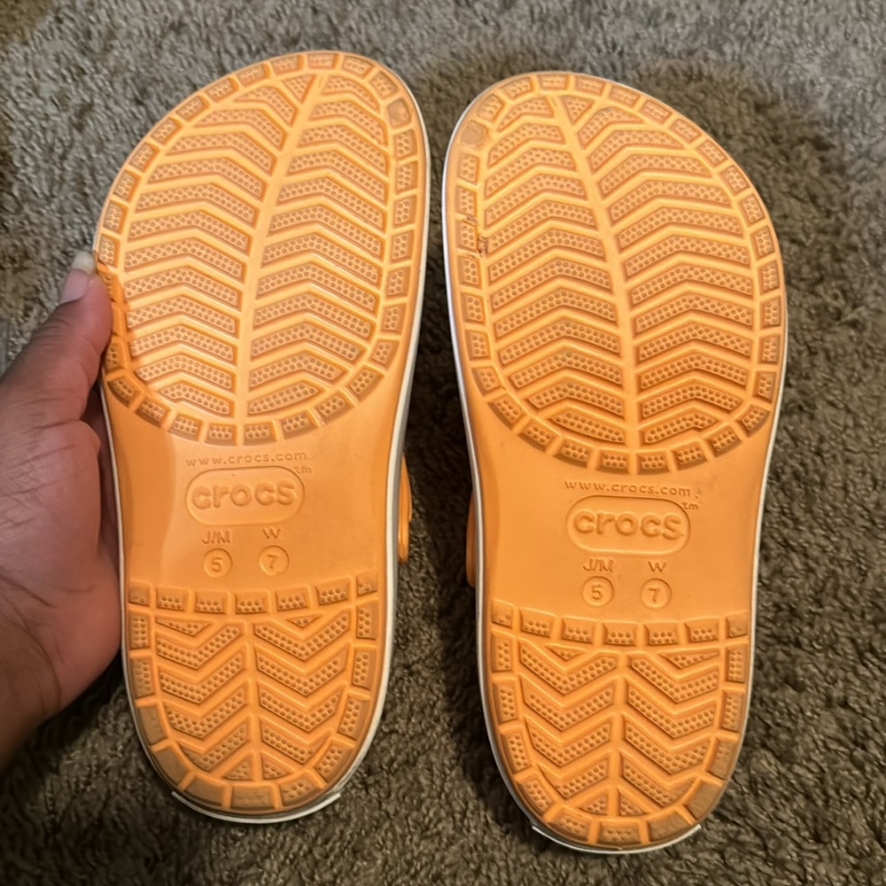 Crocs - Picture 6 of 6